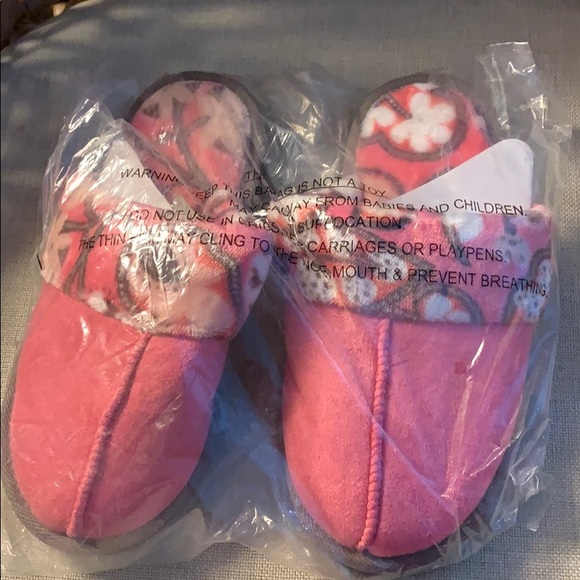 New Vera Bradley Cozy Slippers Blossom Pink S NWT